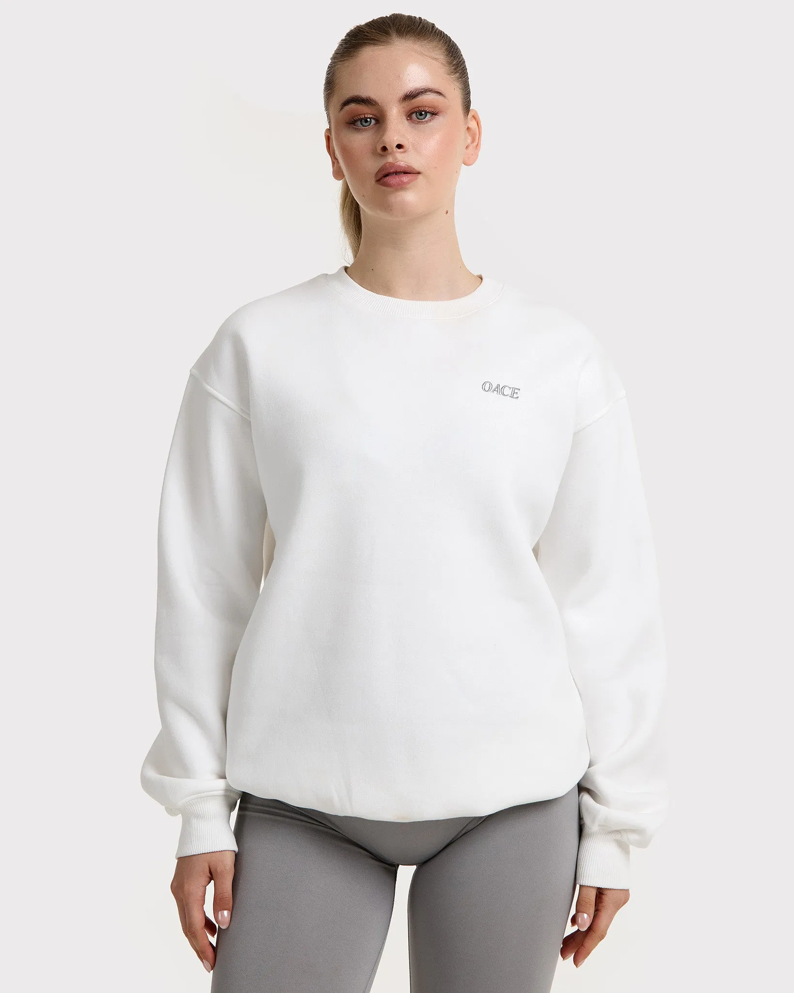 Appearance Monument Sweater (Outlet)