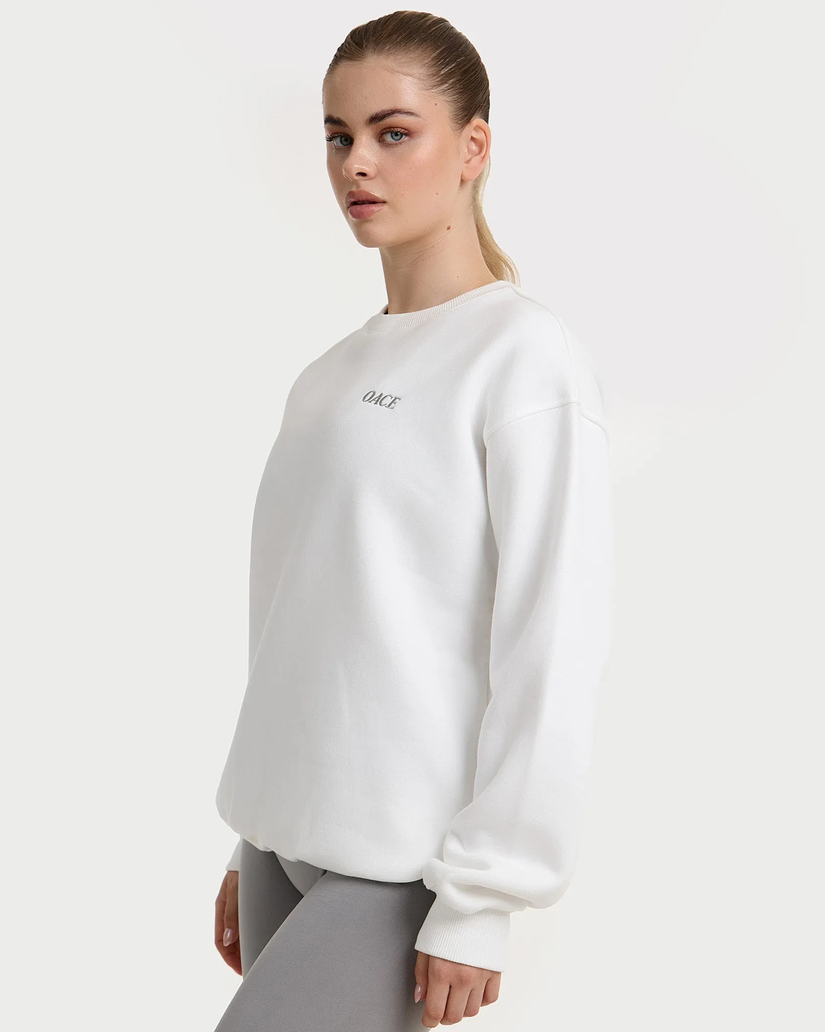 Appearance Monument Sweater (Outlet)