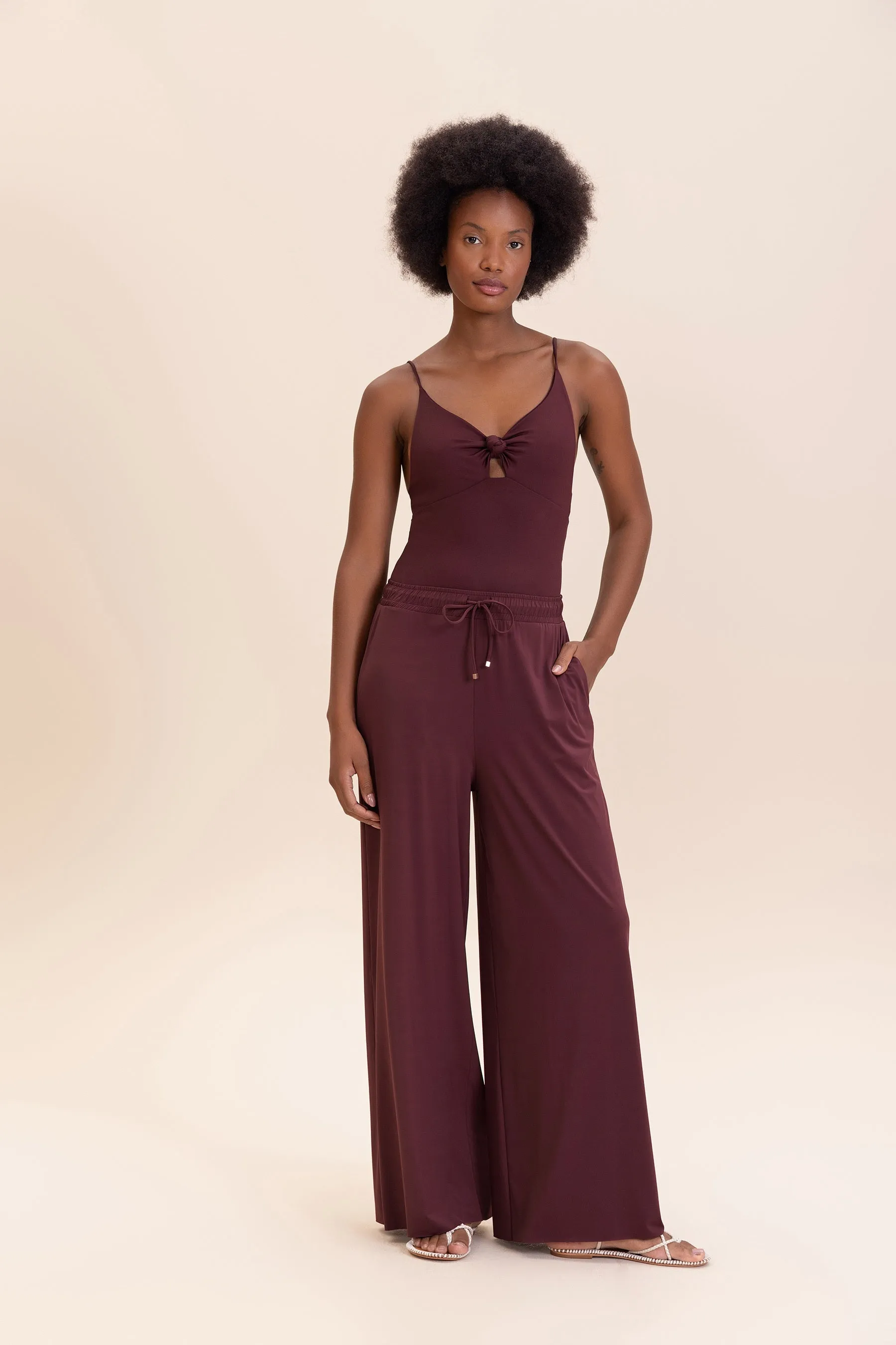 Essential Wide-Leg Pants