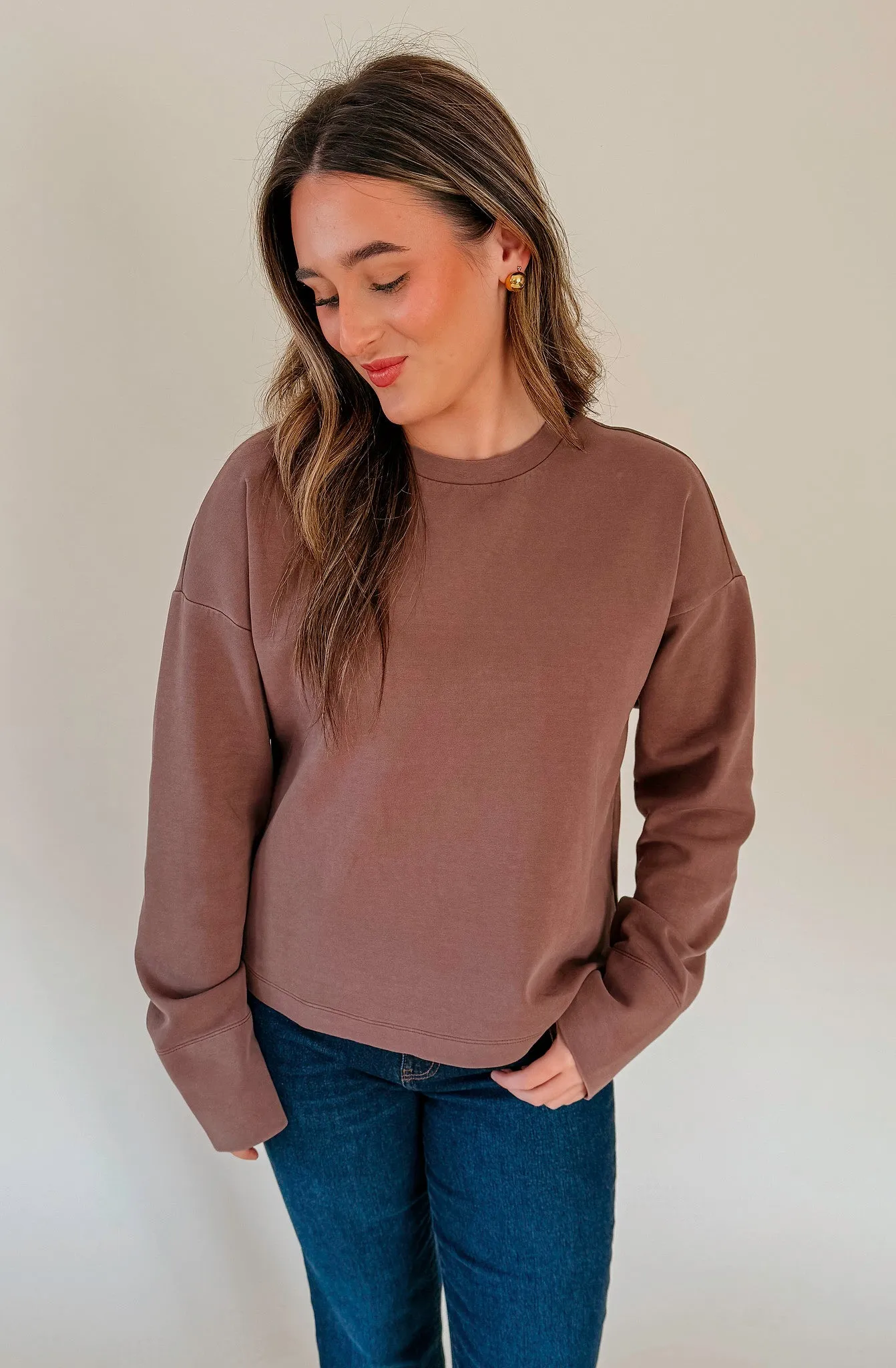 GENEVIEVE LONG SLEEVE CREW SWEATSHIRT