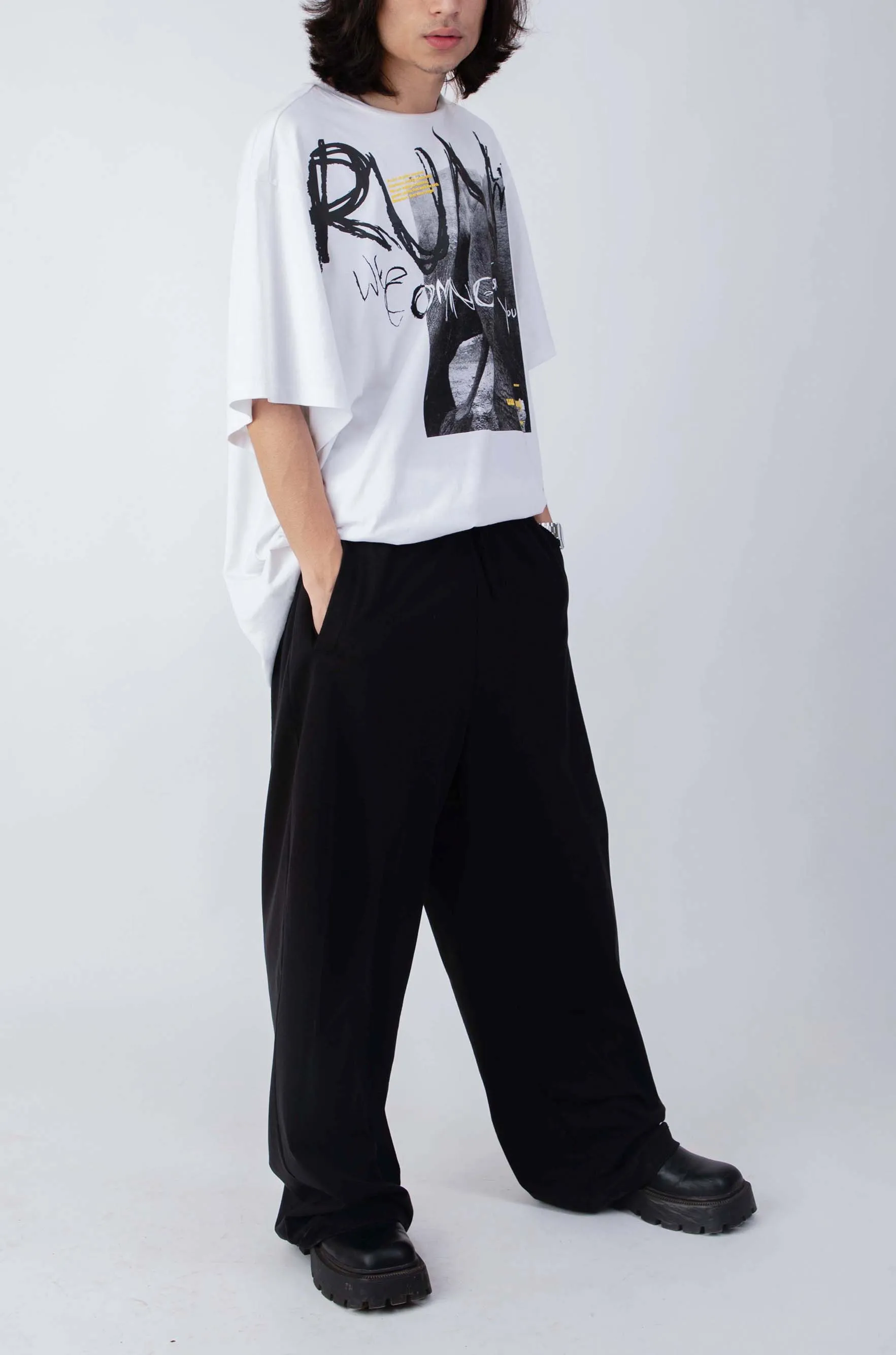 Huemn Wide Legged Sweatpants (Black)