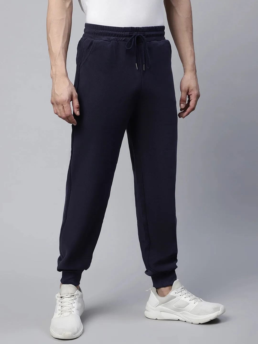 Men Navy Blue Drawstring Regular Fit Mid Rise Jogger For Winter