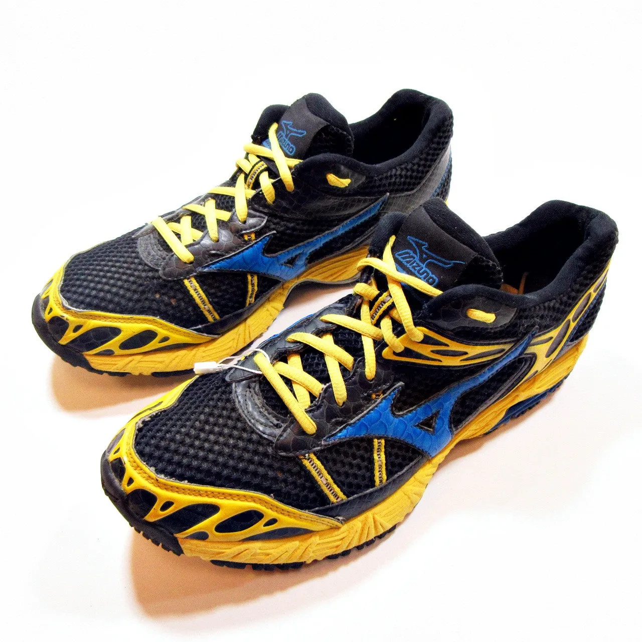 MIZUNO - Wave Ascand 7