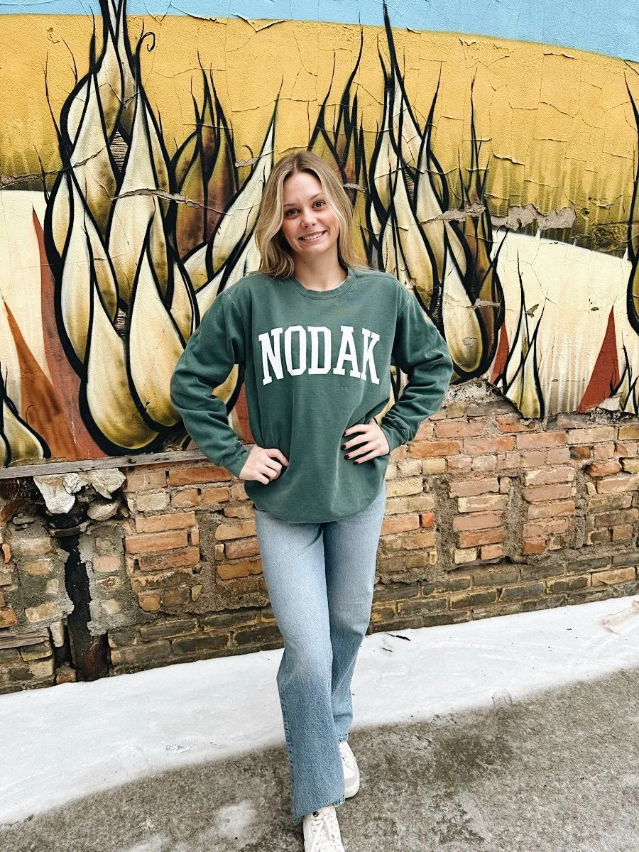 nodak vintage varsity crew